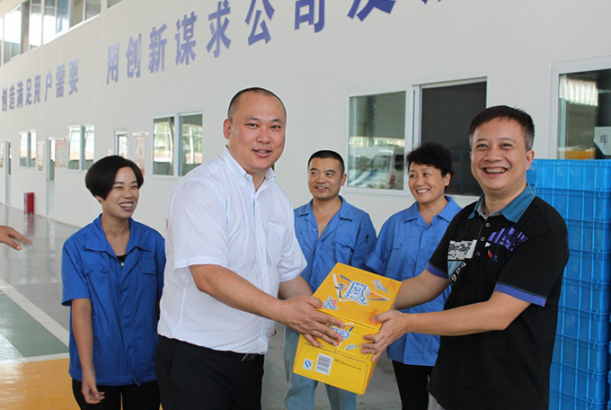 1501503316404154.jpg 02.jpg