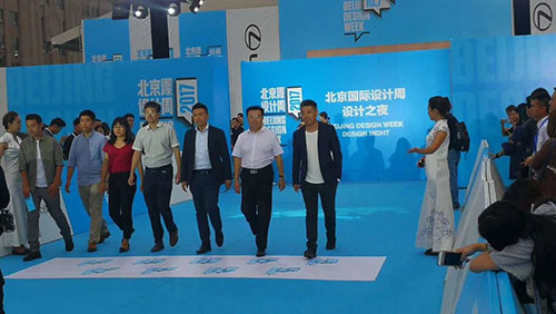 1510648576824704.jpg 3.jpg