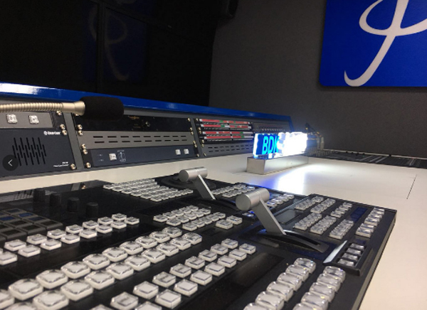 1542640619968838.jpg 03.jpg